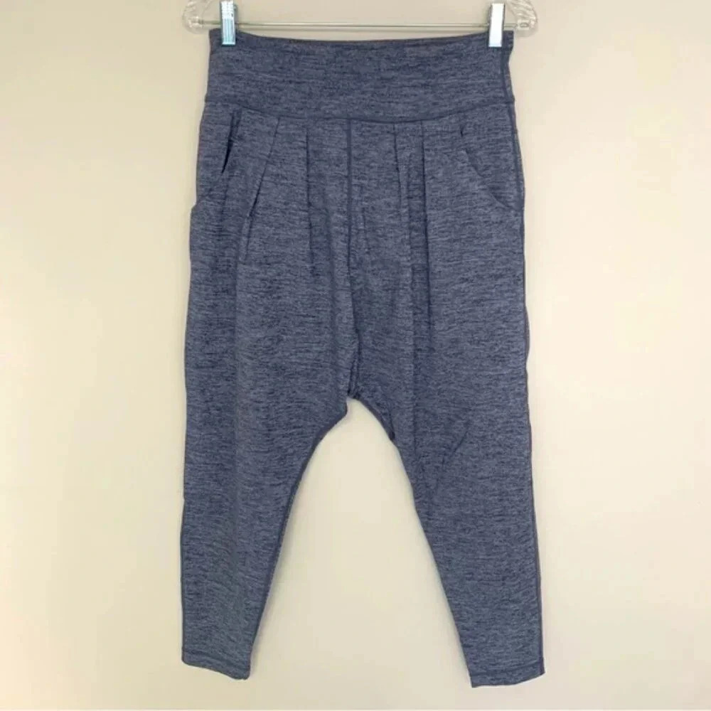 Lululemon Heathered Blue/Grey Harem Cropped High Rise Pants 4